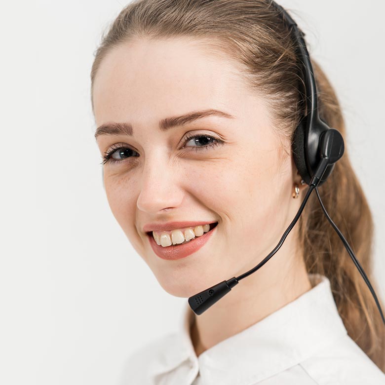 Syneto support representative ready to help